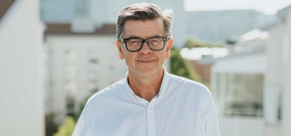 Lars Arrhenius Lars Arrhenius